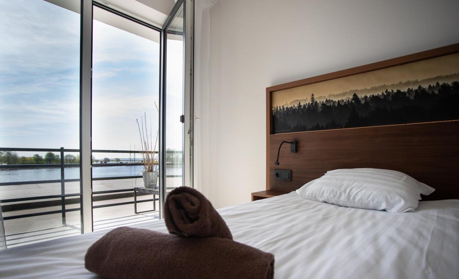 Oe Seaside Suites & Spa กูรัซซาเร ห้อง รูปภาพ