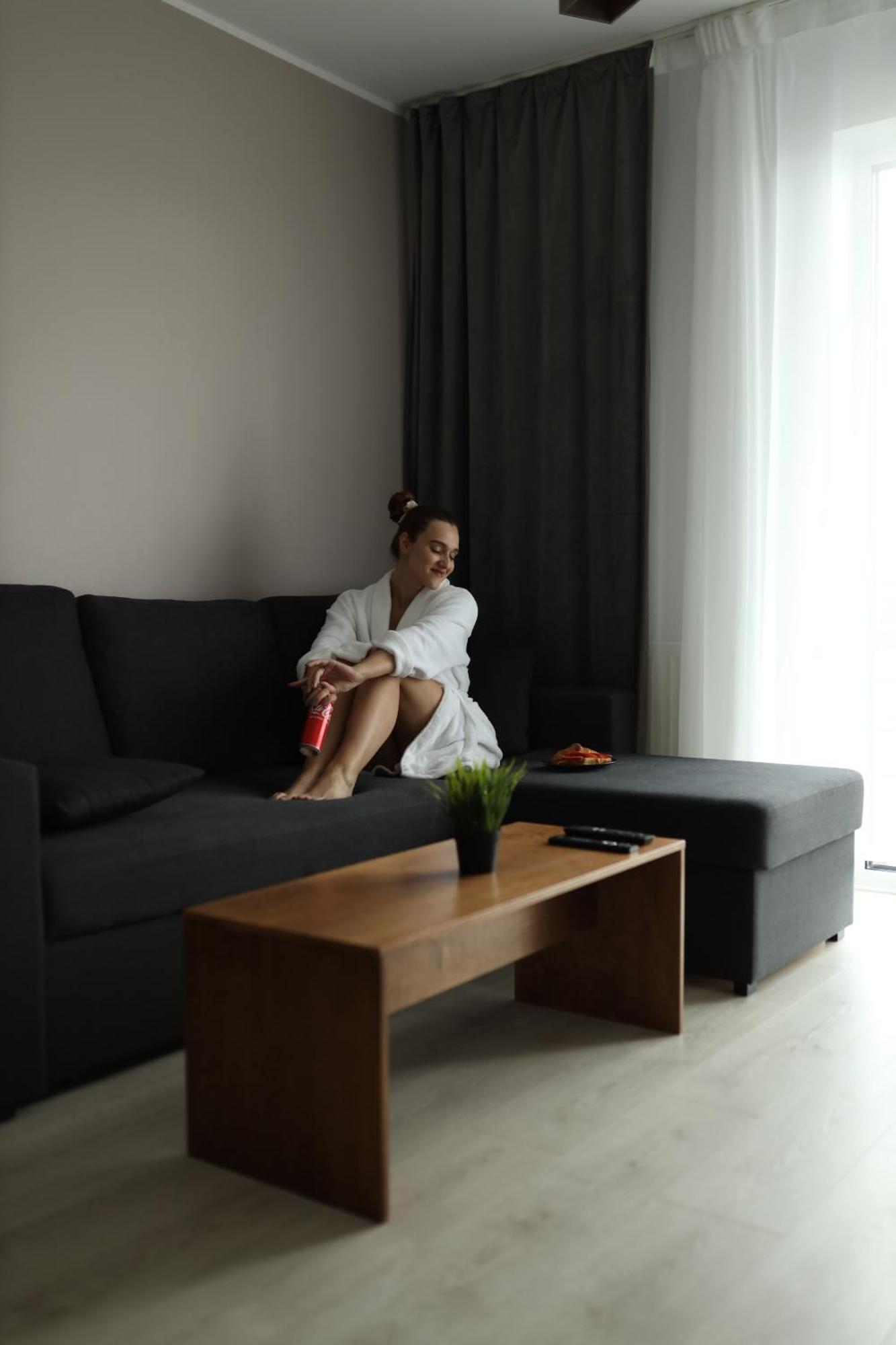 Oe Seaside Suites & Spa กูรัซซาเร ภายนอก รูปภาพ